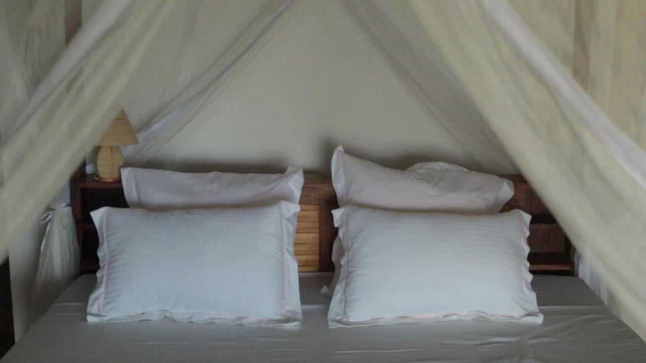 Le Transat Bed and Breakfast Ambatoloaka  Eksteriør billede